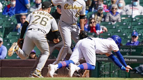 Pirates’ aggressive approach falters against Davies taken in Chicago (Pirates)